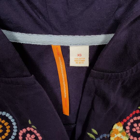 Anthropologie Top Womens Extra Small Embroidered Floral Hooded Long Bell Sleeves - Picture 2 of 8